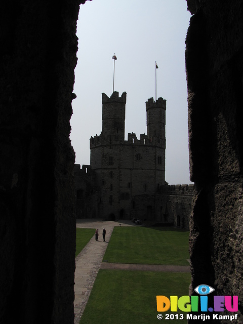 SX28907 Towers of Caernarfon Castle